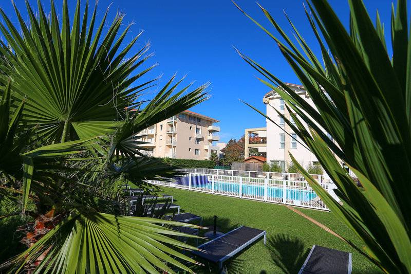 هتل Hôtel Littéraire Jules Verne, BW Signature Collection