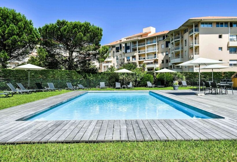 בית מלון כפרי Hôtel Littéraire Jules Verne, BW Signature Collection