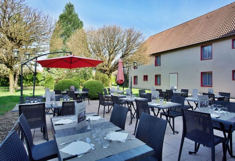 בית מלון כפרי Mercure Hexagone Luxeuil