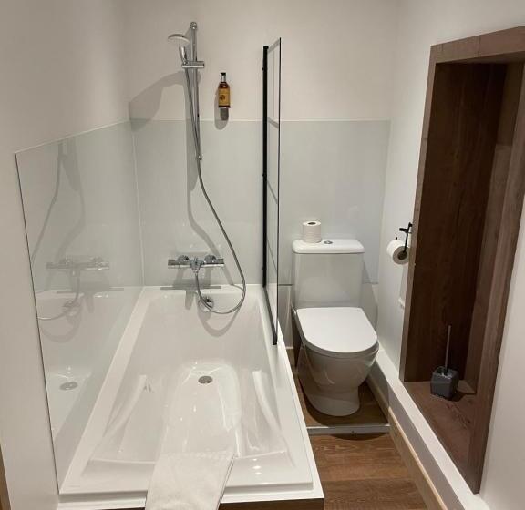 فندق Hôtel & Restaurant Le Patio Vichy