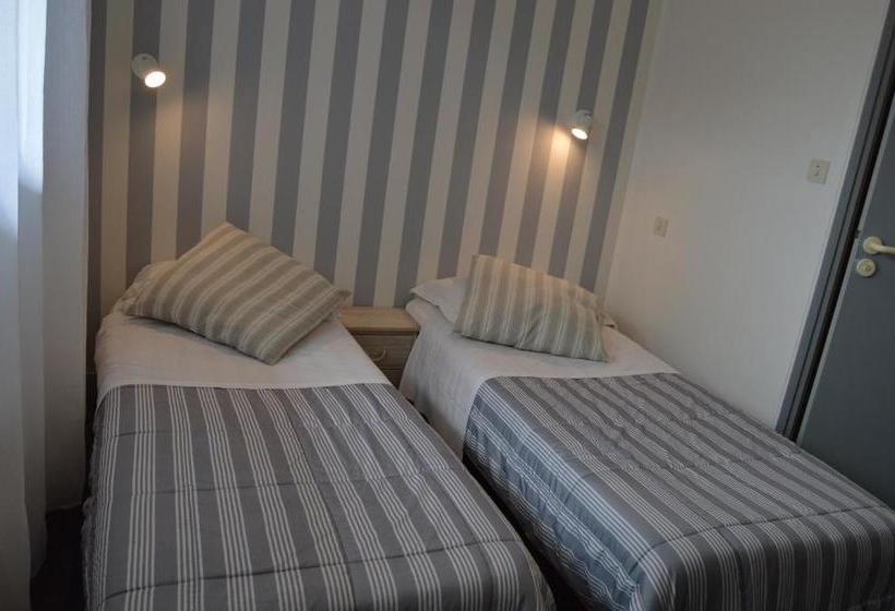 בית מלון כפרי Hôtel Saint Pierre