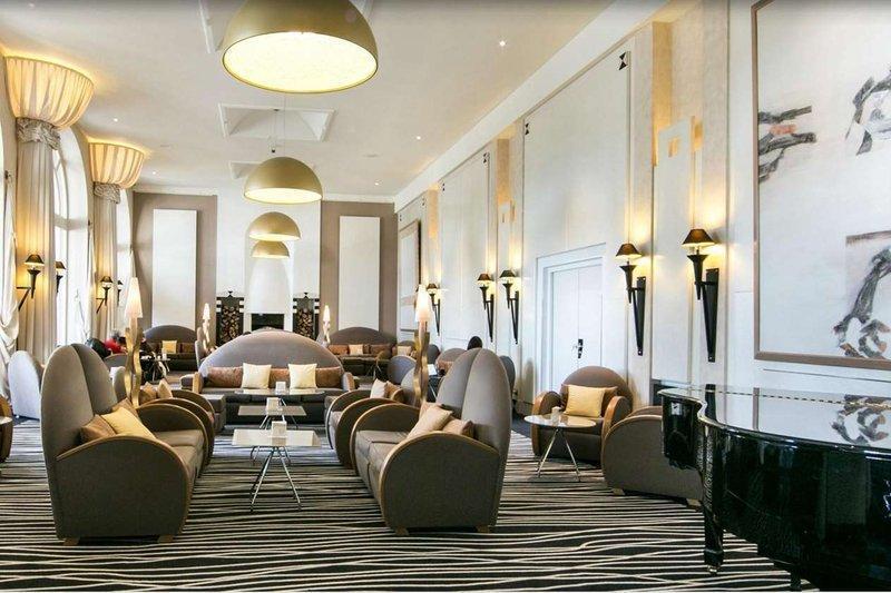 ホテル Imperial Palace