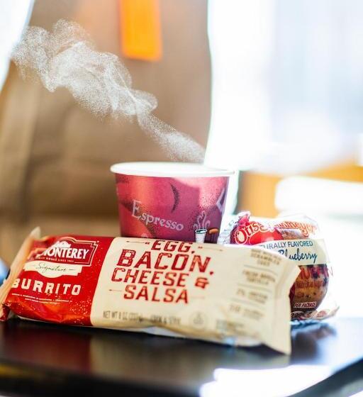 هتل Inn At The Canyons