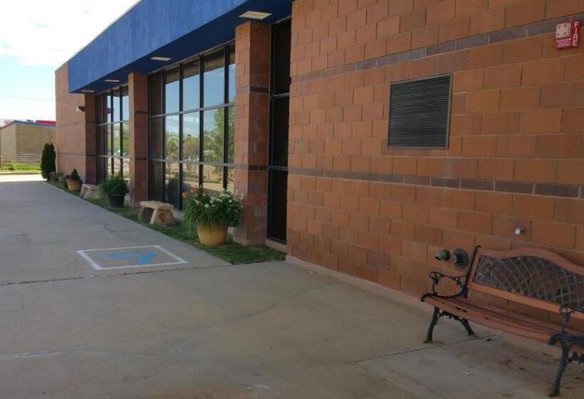 هتل Inn At The Canyons