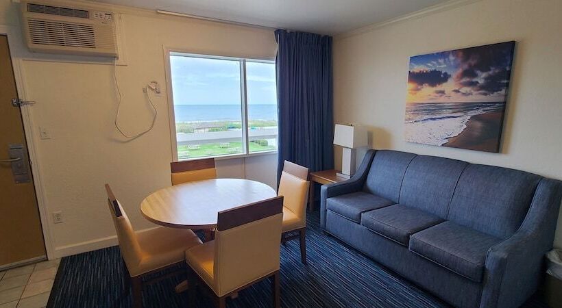 فندق Mariner Inn And Suites