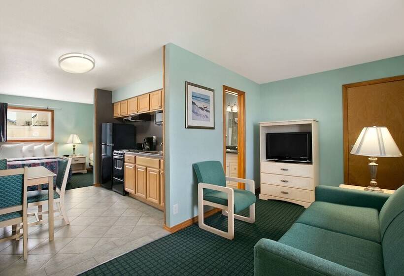 فندق Mariner Inn And Suites