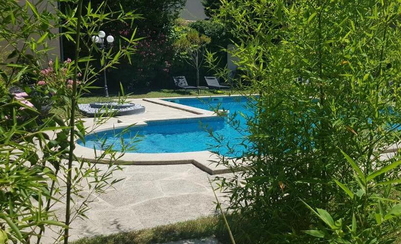 호텔 Mas Angelussi   Le Clos Du Soleil