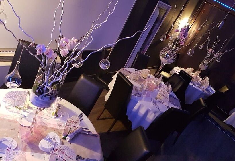 בית מלון כפרי Le Relais Des Chateaux Forts