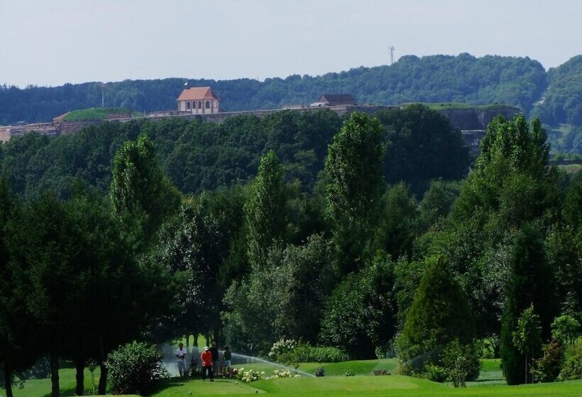 فندق Le Relais Des Chateaux Forts
