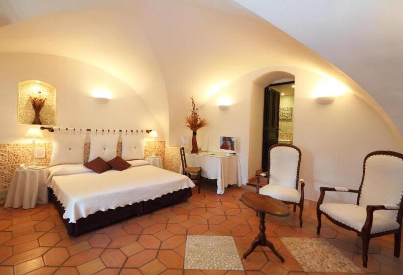 فندق L'Enclos des Lauriers Roses