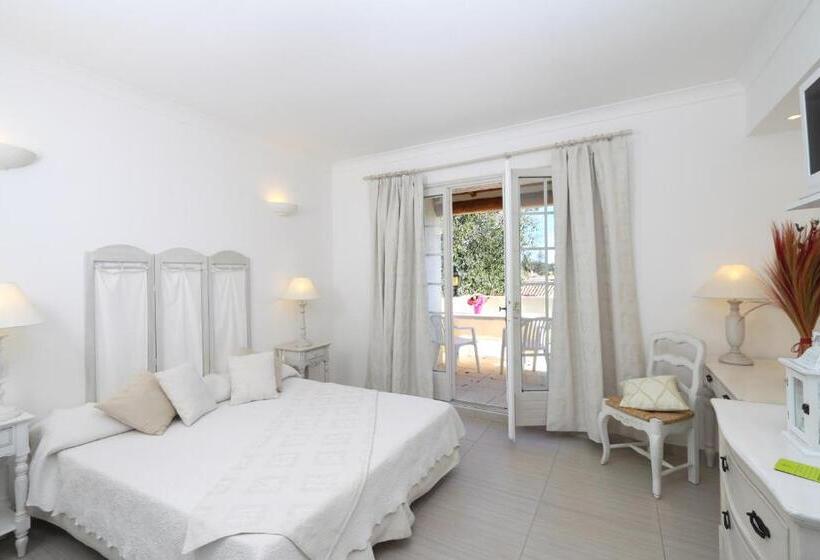 فندق L'Enclos des Lauriers Roses