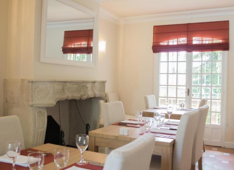 فندق L'Enclos des Lauriers Roses