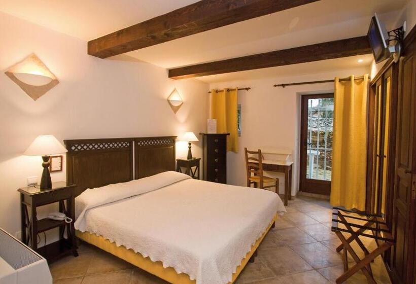 فندق L'Enclos des Lauriers Roses