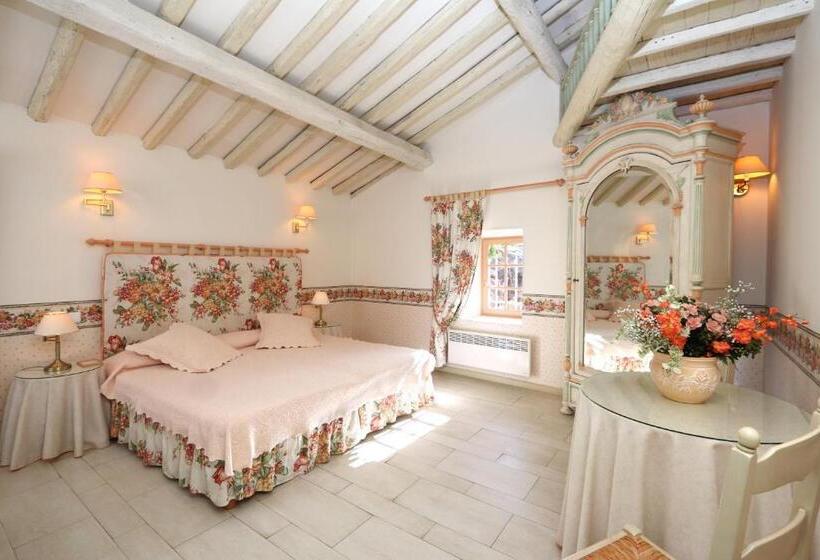 فندق L'Enclos des Lauriers Roses