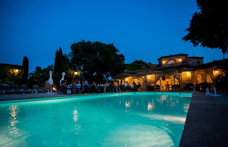 فندق L'Enclos des Lauriers Roses