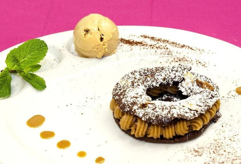 ホテル Logis Le Quai Fleuri