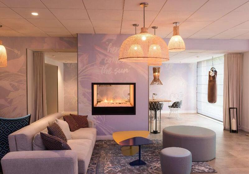 ホテル Mercure Antibes Sophia Antipolis