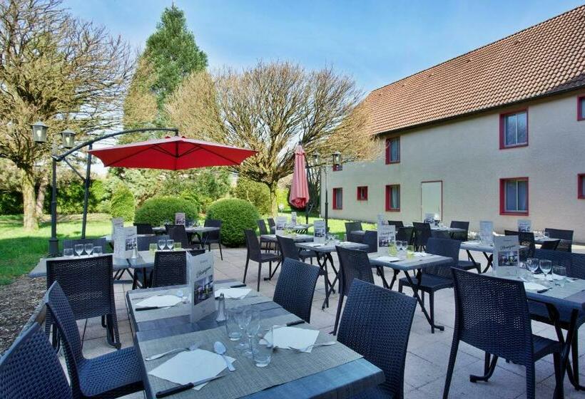 בית מלון כפרי Mercure Hexagone Luxeuil