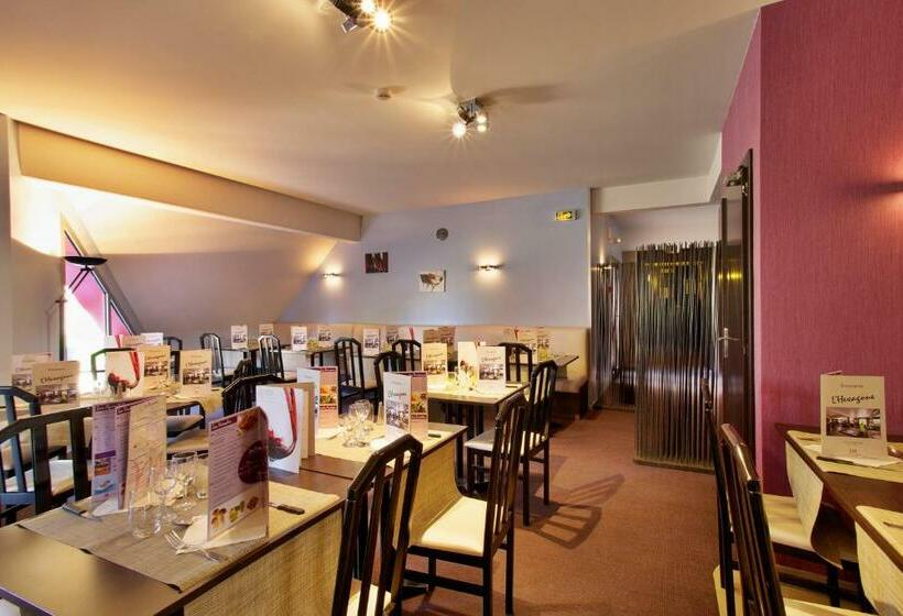 בית מלון כפרי Mercure Hexagone Luxeuil