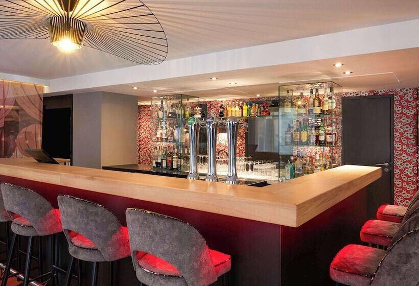 בית מלון כפרי Mercure Lyon Centre Plaza République