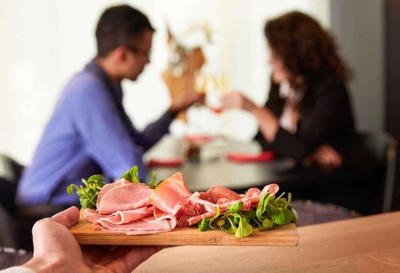 בית מלון כפרי Mercure Lyon Centre Plaza République