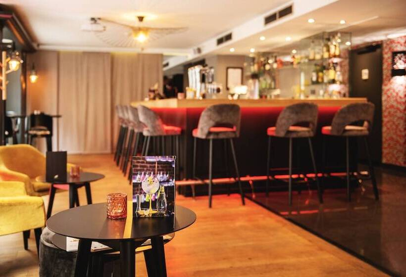 בית מלון כפרי Mercure Lyon Centre Plaza République