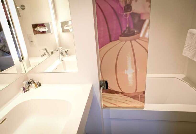 בית מלון כפרי Mercure Lyon Centre Plaza République