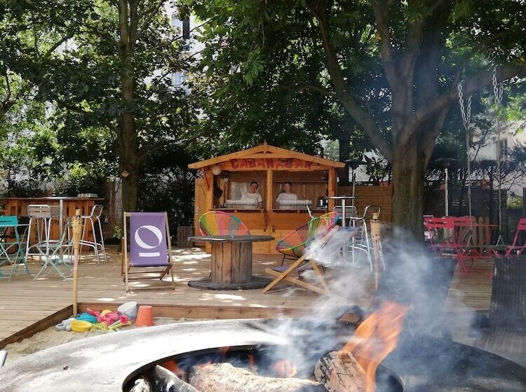 Отель Mercure Paris Porte De Pantin