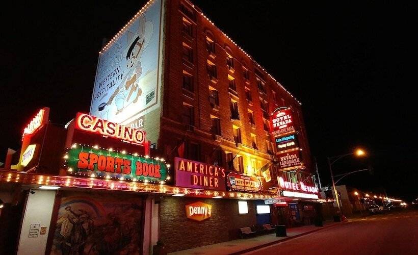 בית מלון כפרי Nevada & Gambling Hall