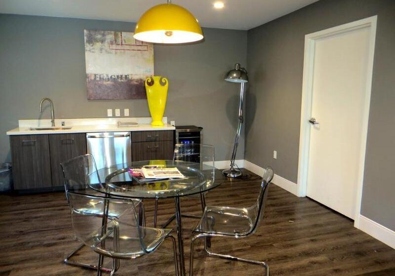 فندق Oasis At Gold Spike