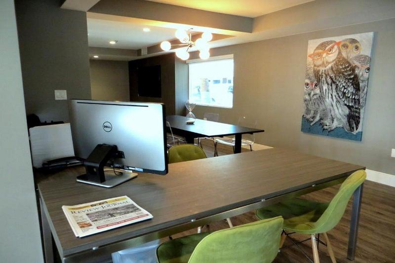 فندق Oasis At Gold Spike