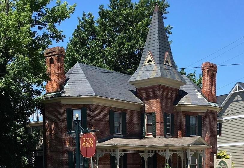 ホテル Parsonage Inn Bed And Breakfast