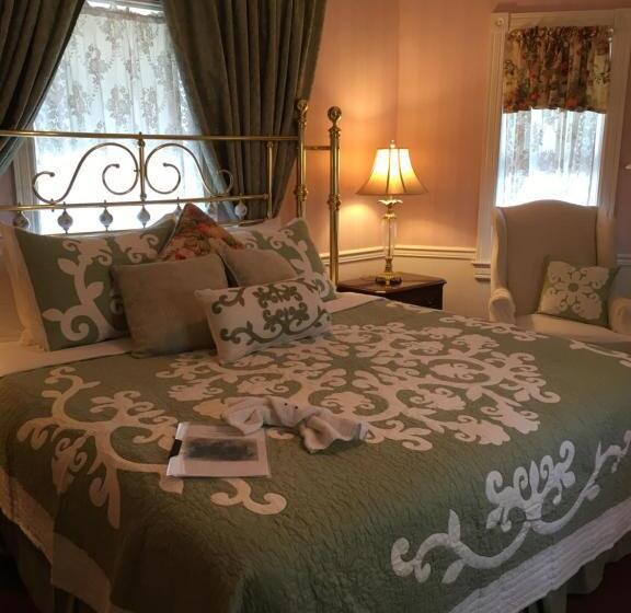 ホテル Parsonage Inn Bed And Breakfast