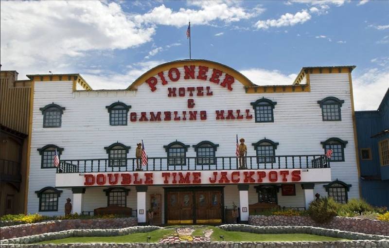 فندق The New Pioneer