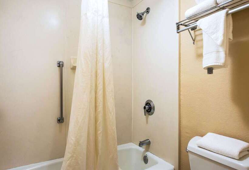 فندق Quality Inn & Suites