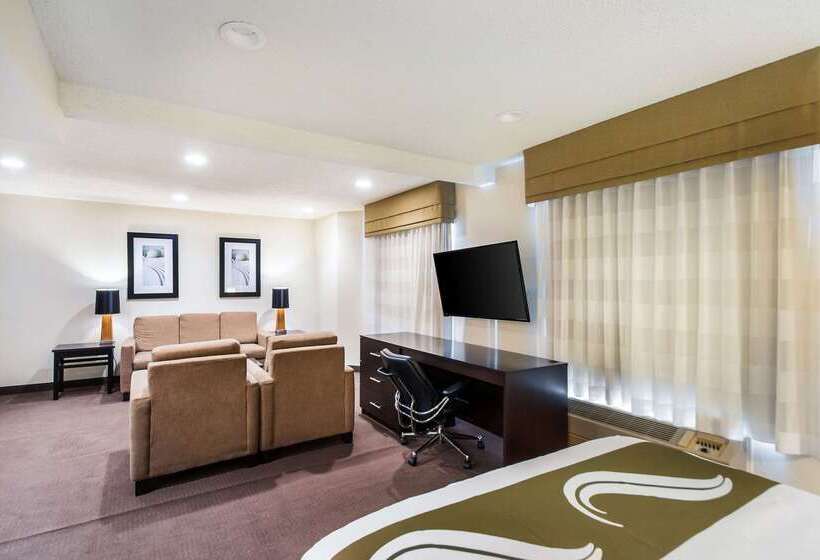 فندق Quality Inn