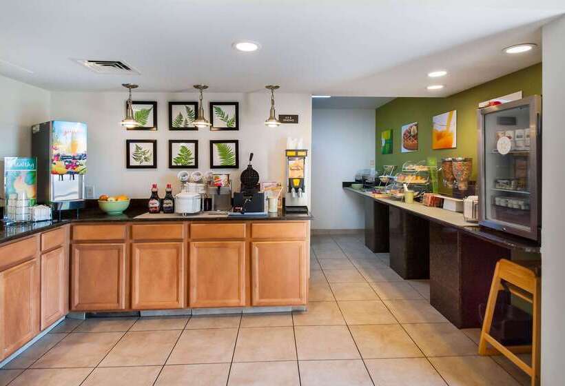 فندق Quality Inn