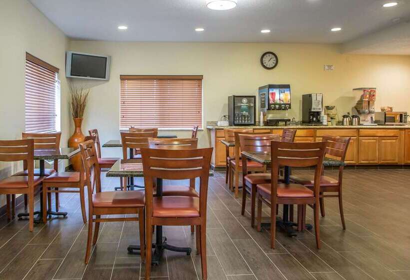 בית מלון כפרי Quality Inn & Suites Bloomington I 55 And I 74