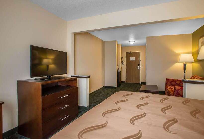 בית מלון כפרי Quality Inn & Suites Bloomington I 55 And I 74