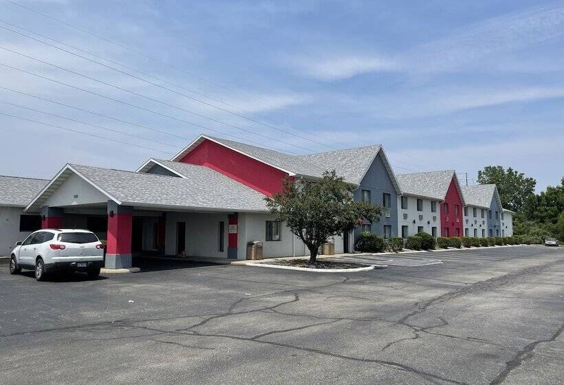 فندق Ramada By Wyndham Effingham