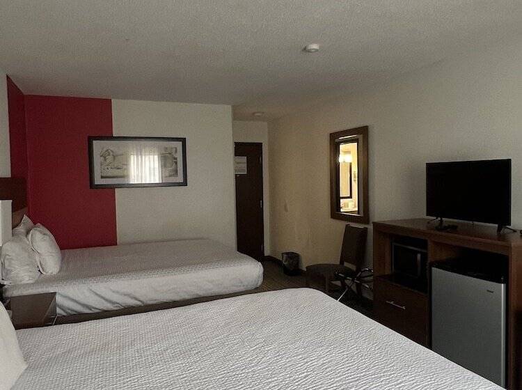 فندق Ramada By Wyndham Effingham