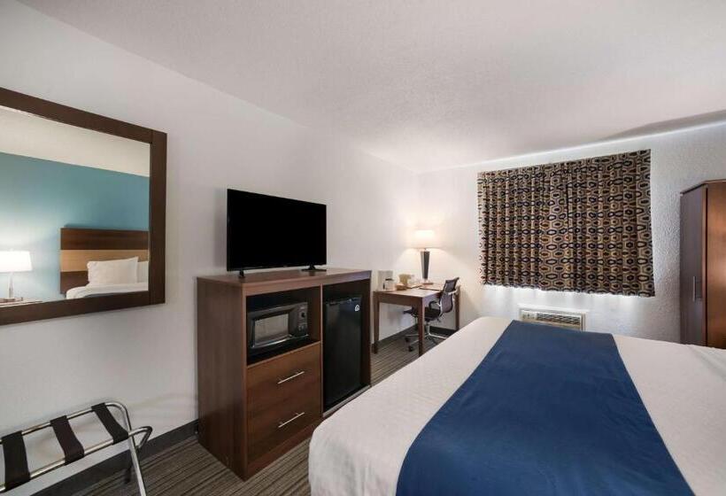 فندق Ramada By Wyndham Effingham