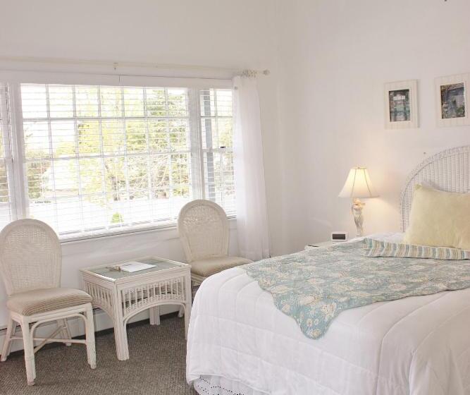 酒店 Red Horse Inn