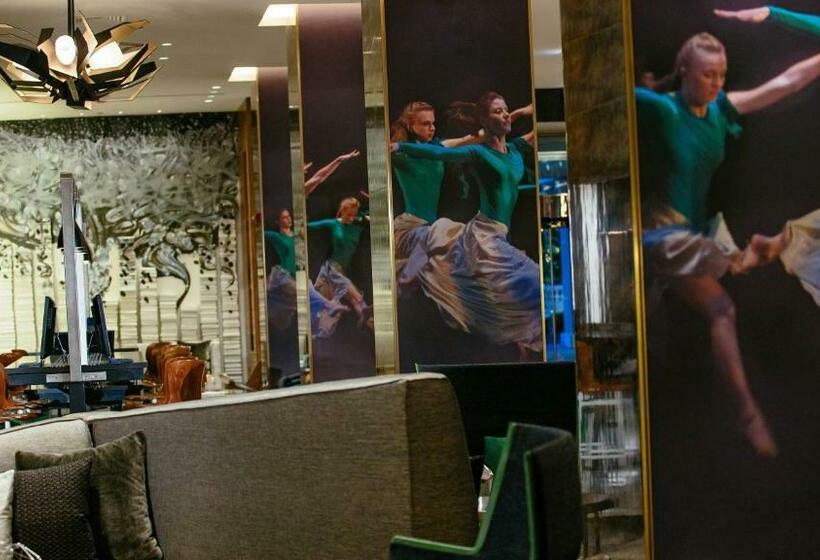 هتل Renaissance Chicago Downtown