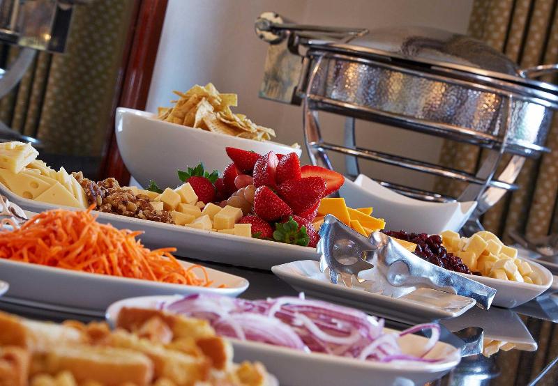 فندق Renaissance Concourse Atlanta Airport