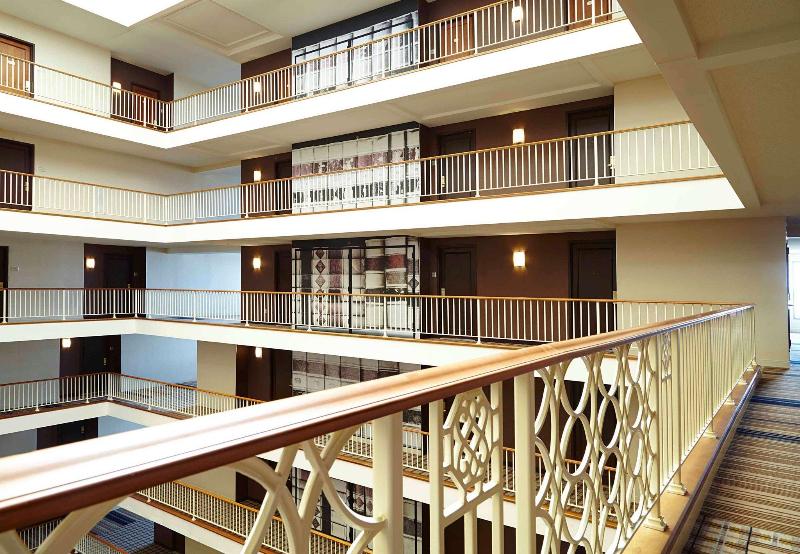 فندق Renaissance Concourse Atlanta Airport