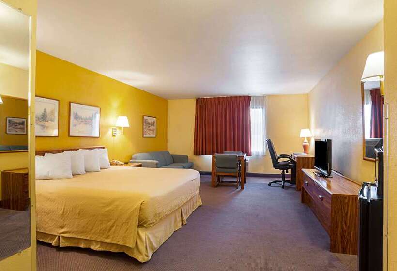 فندق Rodeway Inn & Suites