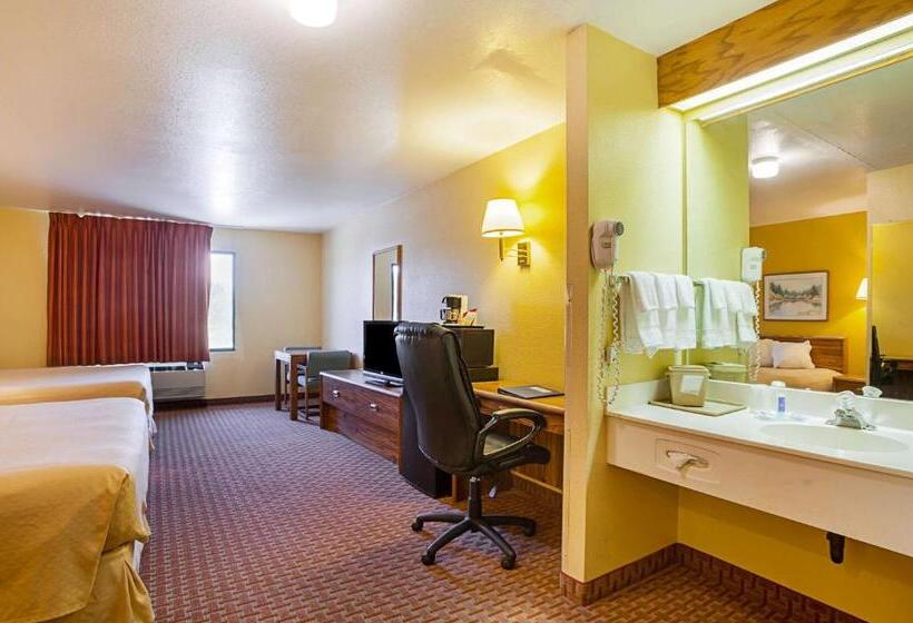 فندق Rodeway Inn & Suites