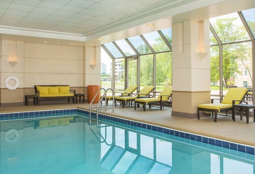 酒店 Sheraton Suites Chicago Elk Grove