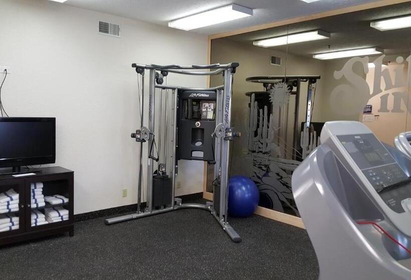 בית מלון כפרי Shilo Inn Elko